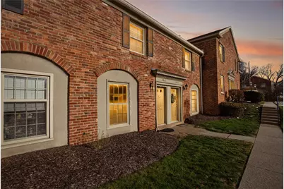 384 Newburn Dr, Scott Township, PA 15216 - Photo 6