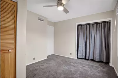 384 Newburn Dr, Scott Township, PA 15216 - Photo 24