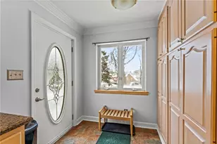 4712 Carriage Dr, Pittsburgh, PA 15236 - Photo 10