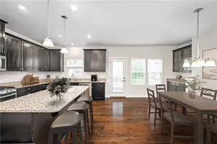 828 Theda-Dori St, Cranberry Township, PA 16066 - Photo 10