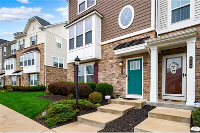 828 Theda Dori Street, Cranberry Township, PA 16066 - Photo 4