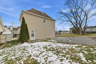 363 Maple Ave, Washington, PA 15301 - Photo 24