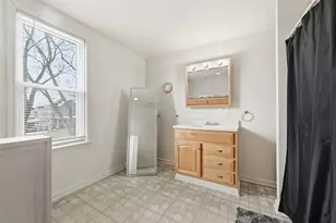 363 Maple Ave, Washington, PA 15301 - Photo 14