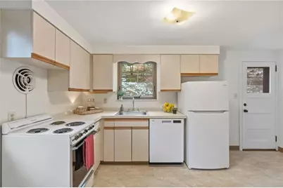 408 Burlington Rd, Pittsburgh, PA 15221 - Photo 12