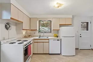 408 Burlington Rd, Pittsburgh, PA 15221 - Photo 12