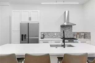 1236 Butterfield Wy, Pittsburgh, PA 15212 - Photo 16