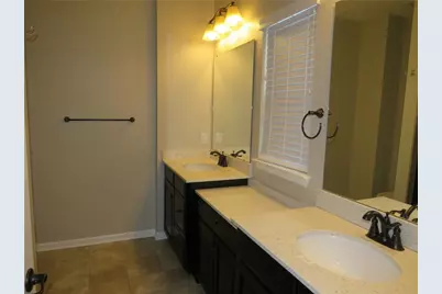 1414 Deer Creek Crossing Dr, Cecil, PA 15317 - Photo 26