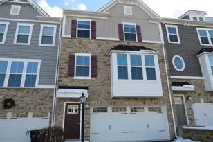 1414 Deer Creek Crossing Dr, Cecil, PA 15317 - Photo 1