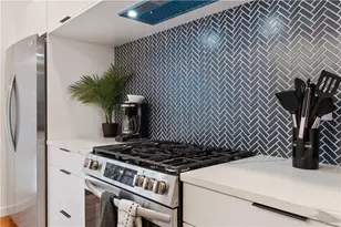 1238 Butterfield Wy, Pittsburgh, PA 15212 - Photo 12