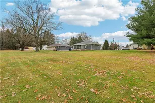 2001 Line Rd, Neshannock Township, PA 16105 - Photo 30