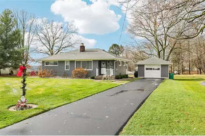 2001 Line Rd, Neshannock Township, PA 16105 - Photo 2
