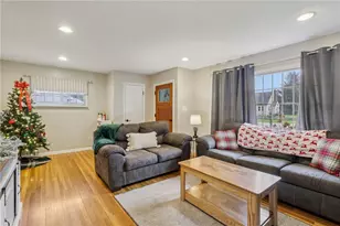 2001 Line Rd, Neshannock Township, PA 16105 - Photo 8