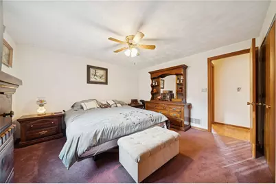 100 Rose Ct, Delmont, PA 15626 - Photo 12