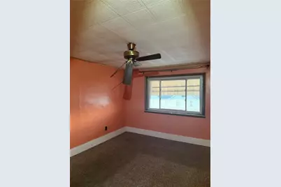 1614 Kenneth Ave, New Kensington, PA 15068 - Photo 4