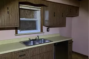 1614 Kenneth Ave, New Kensington, PA 15068 - Photo 18