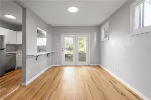 241-243 Castle Shannon Blvd, Pittsburgh, PA 15228 - Photo 22