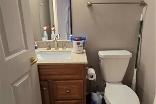 243 Augusta St, Pittsburgh, PA 15211 - Photo 12