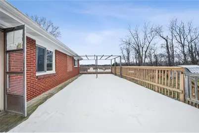 1309 Penhurst Dr, Elizabeth Twp/Boro, PA 15135 - Photo 24