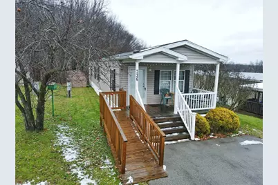 736 Slate Ave, Cranberry Township, PA 16066 - Photo 1