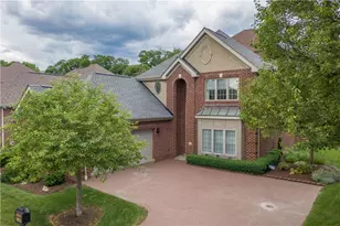 100 Prestonwood Ln, Peters Township, PA 15317 - Photo 2