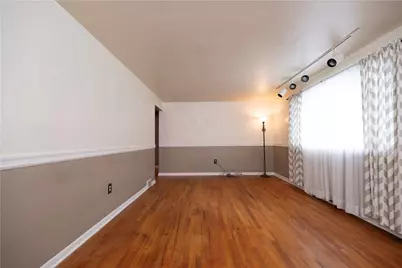 4660 Prescot Dr, Bethel Park, PA 15102 - Photo 8