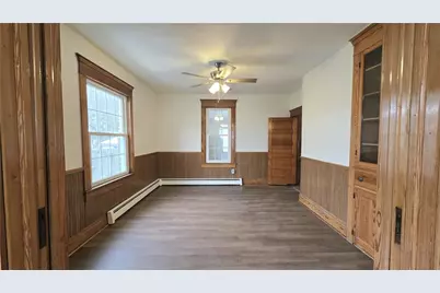 422 Beaver St, Wampum, PA 16157 - Photo 8