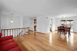 186 Sylvania Dr, South Park, PA 15236 - Photo 6