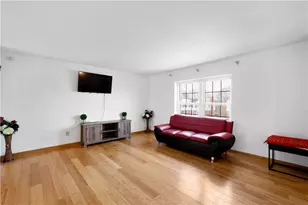 186 Sylvania Dr, South Park, PA 15236 - Photo 4