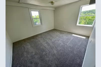 916 E Main St, Rural Valley Boro, PA 16249 - Photo 28