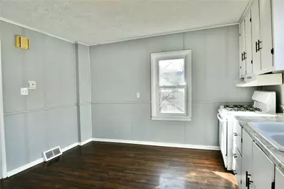 974 Coleman Ave, Sharpsville, PA 16150 - Photo 8