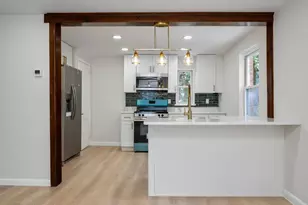 3953 Dowling, Wilkins Township, PA 15221 - Photo 8