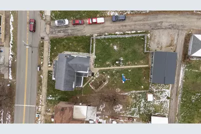 139 N Diamond St, Mt Pleasant Boro, PA 15666 - Photo 32