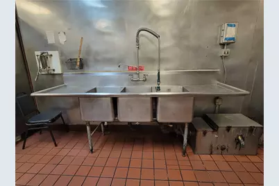 5920 Steubenville Pike, Robinson Twp, PA 15136 - Photo 18