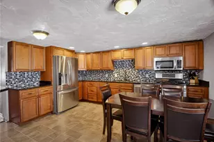 1011 Franklin St, Penn Twp, PA 15636 - Photo 12