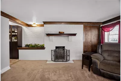 1011 Franklin St, Penn Twp, PA 15636 - Photo 10