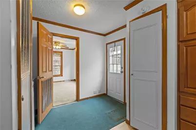 4601 Wildwood Sample Rd, Hampton, PA 15101 - Photo 18