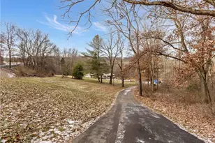 4601 Wildwood Sample Rd, Hampton, PA 15101 - Photo 1