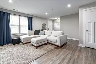 733 Truth Ln, Cranberry Township, PA 16066 - Photo 4