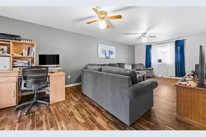 65 Courtney St, Pittsburgh, PA 15202 - Photo 12