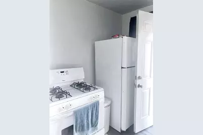 133-135 Bausman St, Pittsburgh, PA 15210 - Photo 8