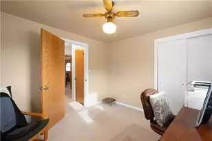 1535 Theresa Ave, South Park, PA 15129 - Photo 32