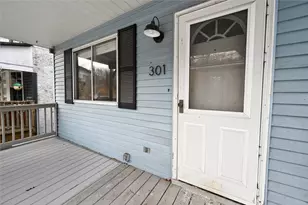 301 Milroy St, Pittsburgh, PA 15214 - Photo 4