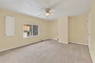 301 Milroy St, Pittsburgh, PA 15214 - Photo 16