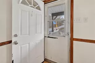 301 Milroy St, Pittsburgh, PA 15214 - Photo 6