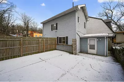 301 Milroy St, Pittsburgh, PA 15214 - Photo 24