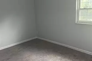 577 Lucia Dr, Wilkins Township, PA 15221 - Photo 8