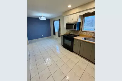 729 De Haviland Drive, Pittsburgh, PA 15239 - Photo 6