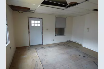 911 Amherst St, Elliott, PA 15220 - Photo 12