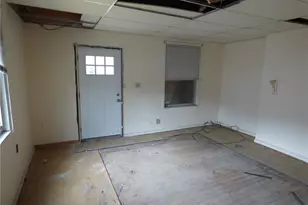 911 Amherst St, Elliott, PA 15220 - Photo 12