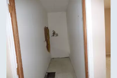 911 Amherst St, Elliott, PA 15220 - Photo 26